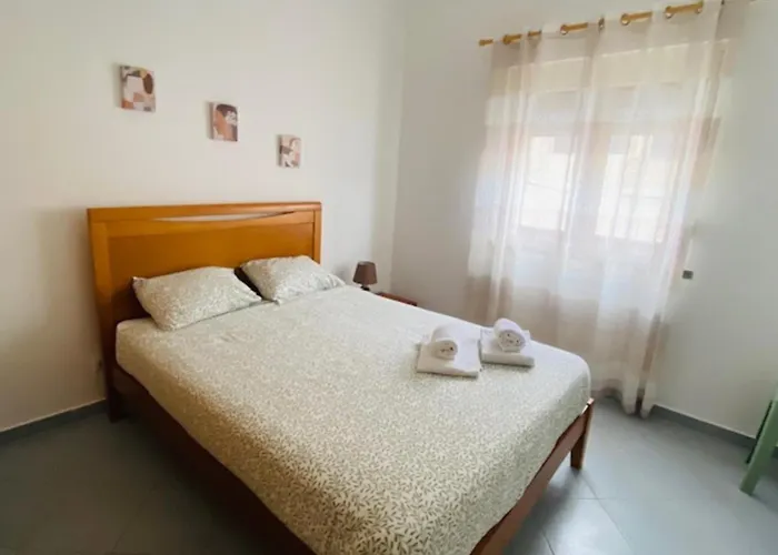 Swordfish Fortress View アパート